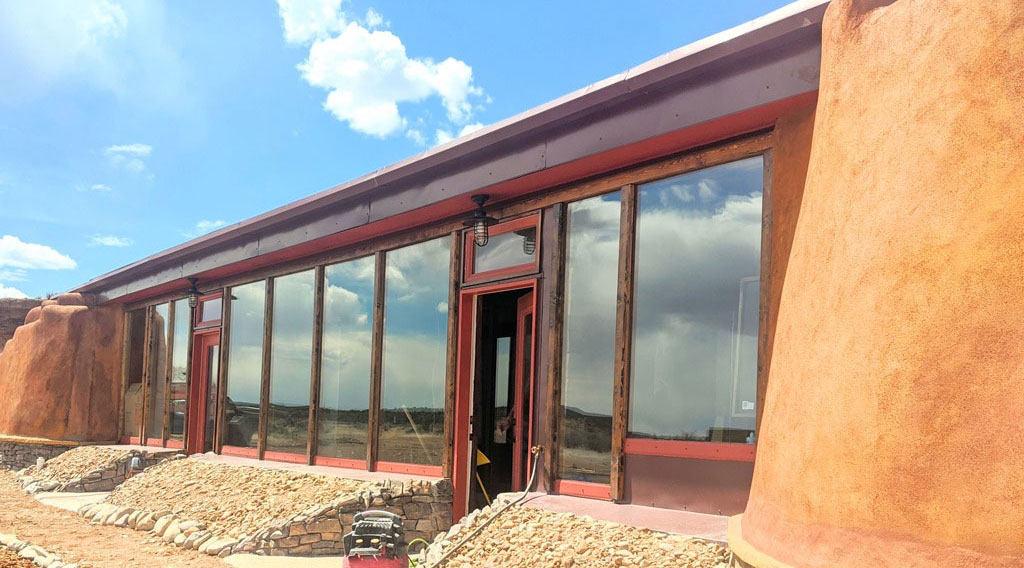 Earthship Encounter E3