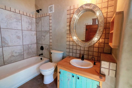 truchasbathroomfromLeft