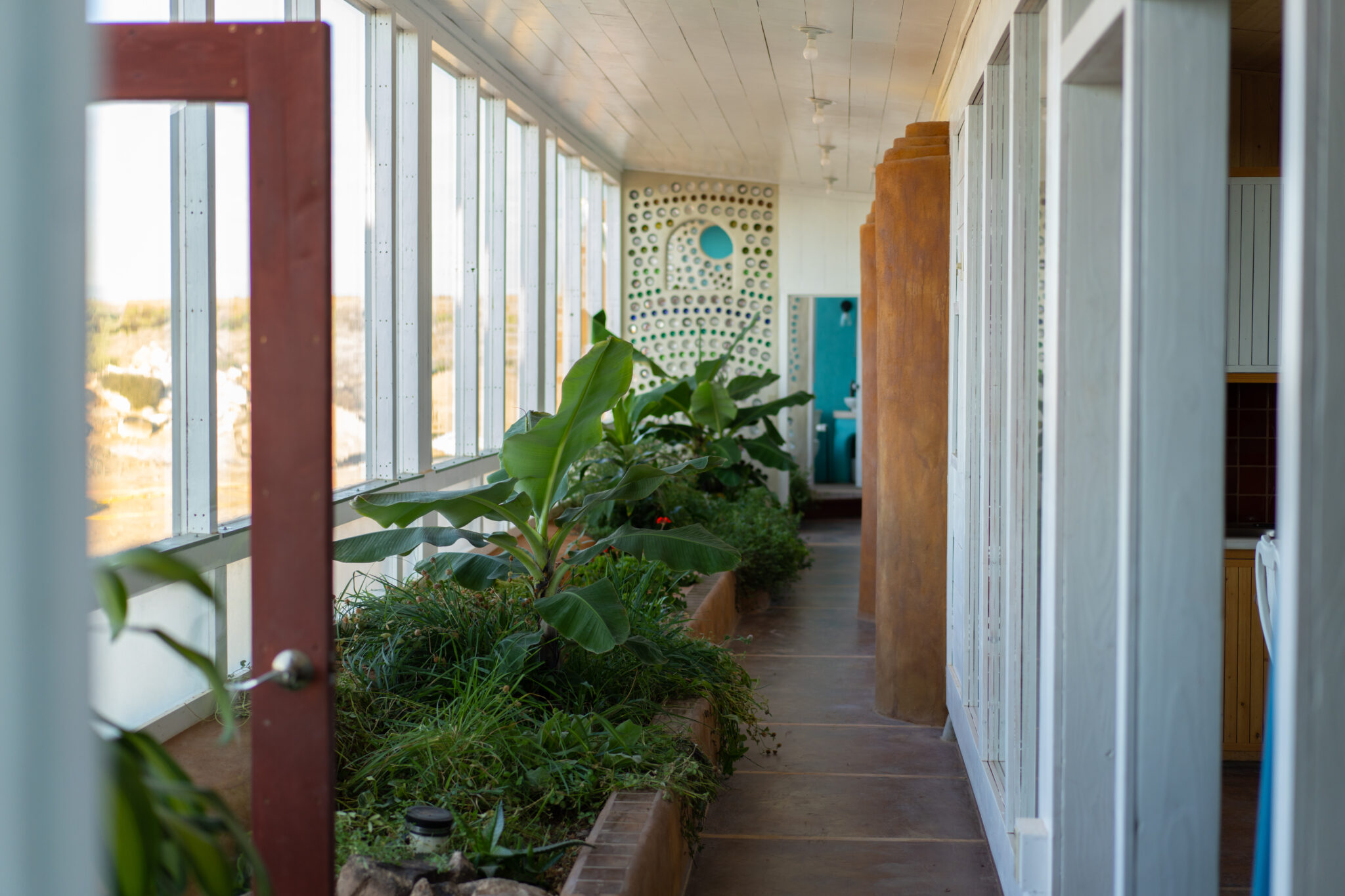 Photo inspiration: Curated Ecological Earthships For Sale Gallery View 44